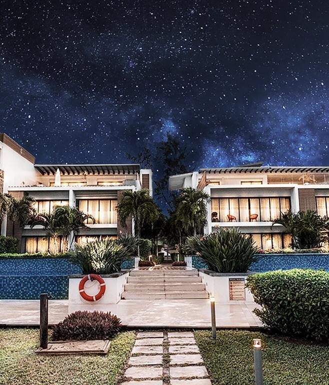 Cap Ouest Luxury Penthouse By Dream Escapes Daire Flic-en-Flacq Dış mekan fotoğraf